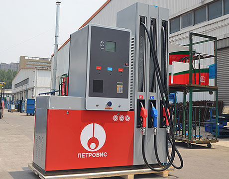 Pump and dispenser, fuel dispensing pump, gasoline pump 